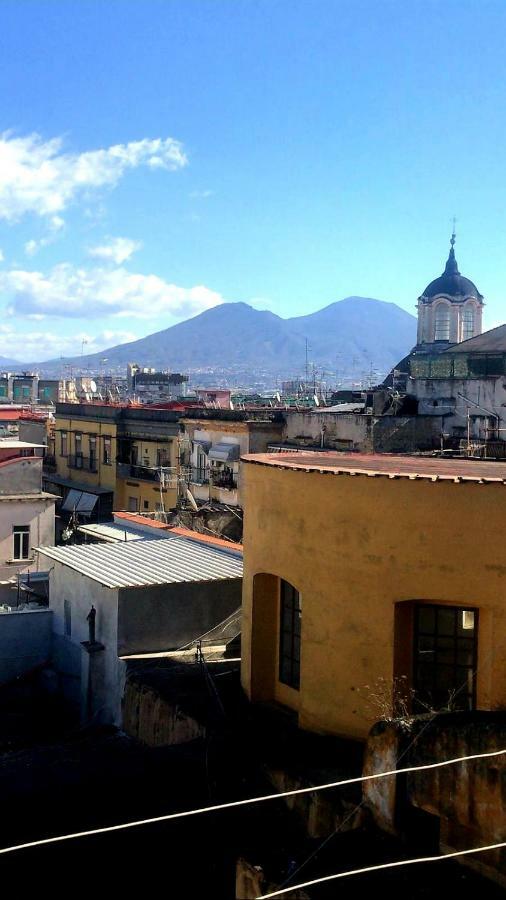 Апартаменты I Tetti Del Centro Storico Неаполь Экстерьер фото